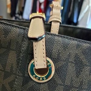 NWOT MICHAEL KORS Brown Jet Set Bag Style  #30S11TTT4B